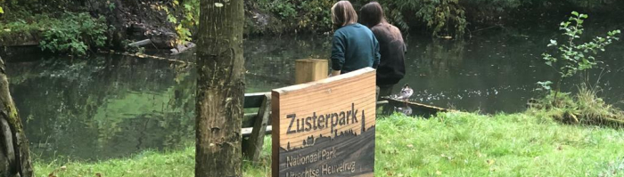 Bord Zusterpark Lunetten aan het water